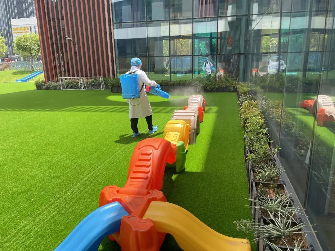 <b>认真消杀，，，，，，实战演练，，，，，，雅歌幼儿园迎开学</b>