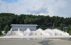 一面墙，，，，，，一道景：九龙照壁浮雕景墙的诗画之美