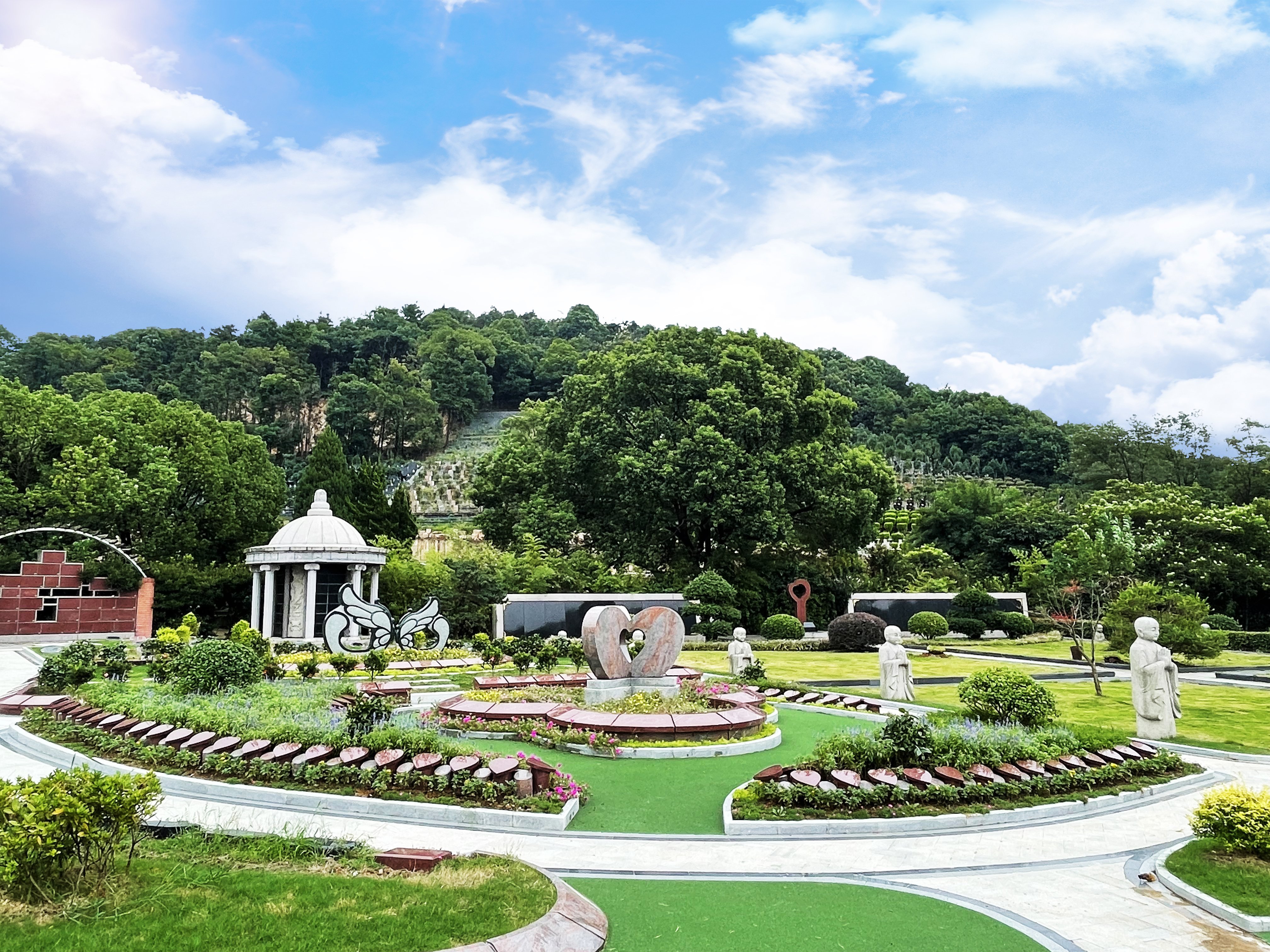 方寸间的大文章，，，，，引领现代葬文化