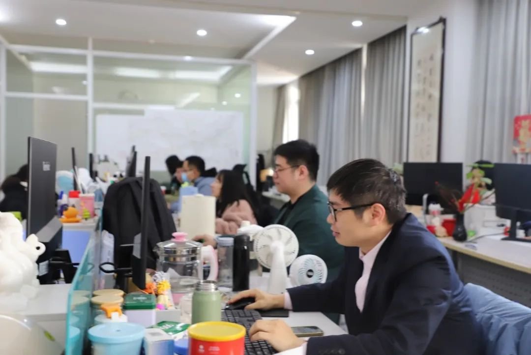 亿万先生MR·(中国集团)官方网站