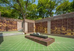 铜韵镌永：墓园美学的金属诗篇