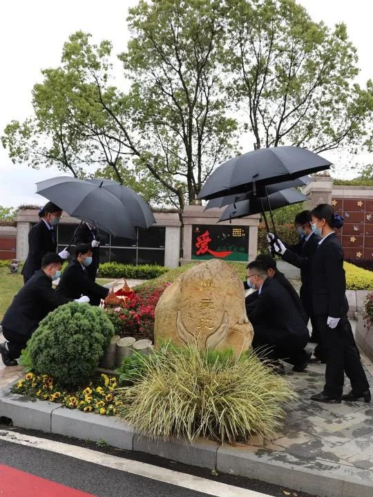 亿万先生MR·(中国集团)官方网站